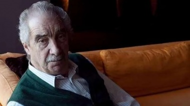 Alberto Buela Lamas, filósofo americano, visita la "Sede Eva Perón" en La Plata