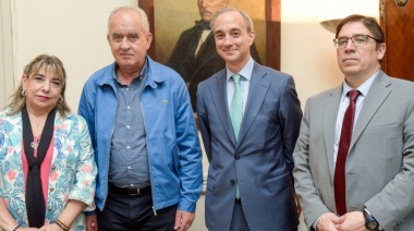 El gobierno nacional acordó una "garantía salarial" con los trabajadores no docentes de las universidades