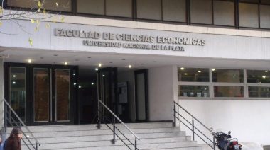 La Libertad Avanza presentó lista en la Facultad de Ciencias Económicas de La Plata