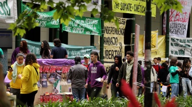 Los estudiantes universitarios de La Plata votan a sus representantes: todas las listas