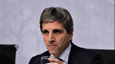 El ministro de Economía se quejó de lo que paga de telefonía celular
