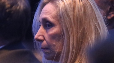 Criticas a Sebastián Pareja por "obsecuente" con Karina Milei: "Dejemos a uno solo y todos los demás seamos robots"