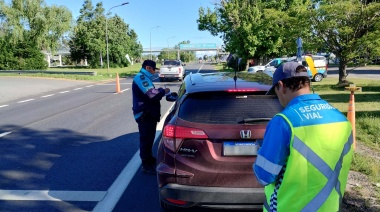 Refuerzan los controles de tránsito en puntos estratégicos camino a la Costa Atlántica: test de alcoholemia y "antibanquineo"