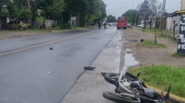 Murió un motociclista en La Plata tras chocar contra un micro
