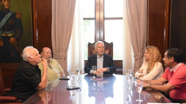 Alak y la FELP se reunieron "para abordar el escenario actual que atraviesa el comercio" en La Plata