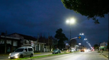 Alak encabezó la apertura de sobres para el mantenimiento integral del alumbrado público en La Plata