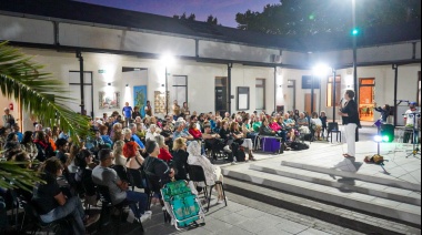 Anunciaron la edición N° 16 del ciclo "Cuentos bajo la luz de la luna" en La Plata