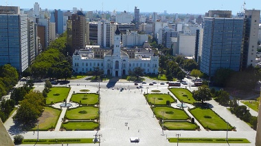 Ciclistas se manifestarán en la Plaza Moreno de La Plata para pedir mayor seguridad