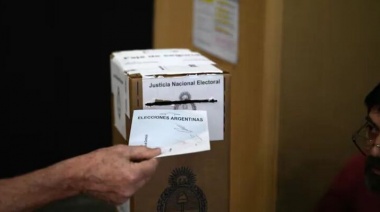 Bianco confirmó que “es una posibilidad” el desdoblamiento de las elecciones en la provincia
