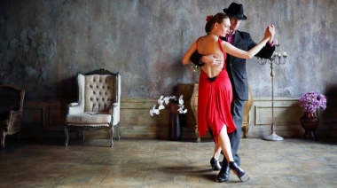 La Plata baila al ritmo del tango: llega otra noche de milonga