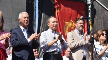 En el festejo del Año Nuevo Chino en La Plata, Alak distinguió como Huésped de Honor al embajador de ese país