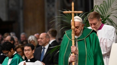 Kicillof y Alak participaron de una misa por la salud del Papa Francisco en la Catedral de La Plata