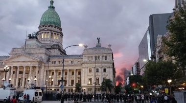 Unas 16 personas fueron detenidas por la Policía tras la marcha frente al Congreso de la Nación