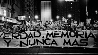 Jóvenes y democracia: taller, muestra y recorrida temática por la Semana de la Memoria en La Plata