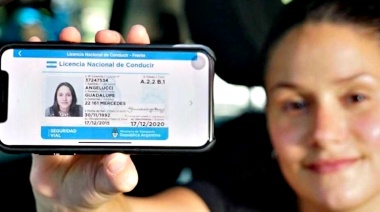 Agilizan los trámites para renovar la licencia de los conductores particulares: adiós al carnet de bolsillo