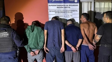 La Policía detuvo a cinco personas por agredir a dos vecinos de La Plata