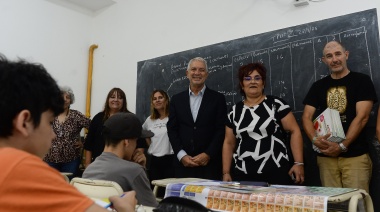 Alak recorrió escuelas de la zona norte de La Plata: "Se realizan con financiamiento del Fondo Educativo"