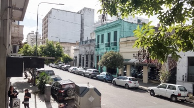 Sin trenes, sin bancos, sin clases: jueves de paro general en La Plata