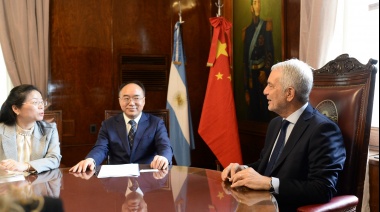 Alak encabezó un encuentro con autoridades de Shanghai para fortalecer el desarrollo productivo y comercial