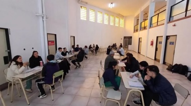 Denuncian "excrementos y orina de murciélagos" en una sede de la Facultad de Medicina de La Plata