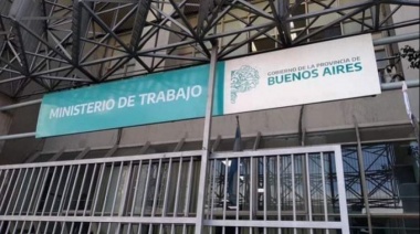 Tras el anuncio de la "nueva política cambiaria", Kicillof reabrió la paritaria con docentes y estatales bonaerenses
