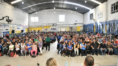 En La Plata realizaron un plenario provincial de "Unidad Popular" en el que expresaron su apoyo a Axel Kicillof
