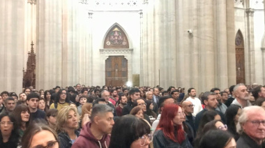 El Arzobispo de La Plata celebrará este domingo una misa en la Catedral por la muerte del Papa Francisco