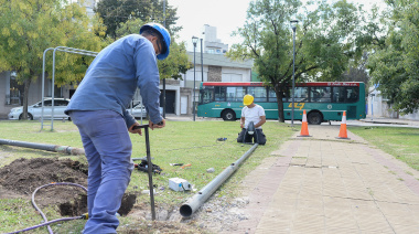 Plan de Alumbrado Público en La Plata: colocaron nuevas luminarias en barrios de zona norte y oeste
