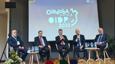 Alak celebró los 30 años de Mercociudades