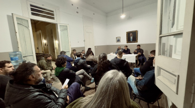 La UCR La Plata llama a construir "desde el centro, lejos de los extremos y de las alianzas oportunistas"
