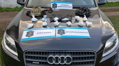En La Plata cayeron dos bandas narco:  secuestraron cocaína, dinero y autos de lujo