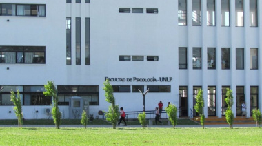 Los docentes universitarios llevan adelante el 2° día de paro en la UNLP
