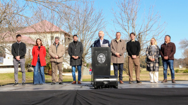 Junto a Alak, más de mil jóvenes de La Plata se comprometieron con el ambiente