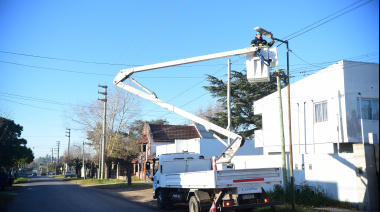 La Municipalidad de La Plata concretó la última semana nuevas intervenciones para mejorar y mantener tendidos eléctricos