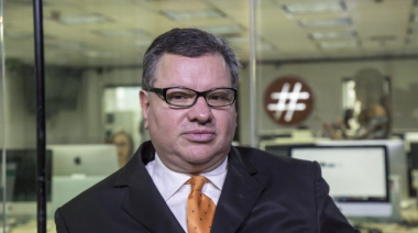 Jesús Casique denuncia campaña difamatoria y exige respeto a su integridad y la de su familia