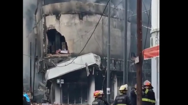 El fiscal que investiga el incendio en el depósito de electrodomésticos de La Plata informó que "hay una sola casa que tiene daños importantes"