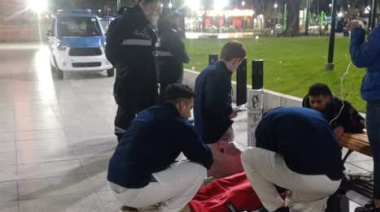 Un vecino de La Plata sufrió una convulsión en Plaza Italia y debió ser asistido