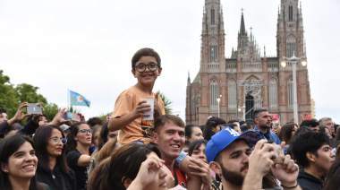La Plaza Moreno de La Plata será el epicentro de dos grandes eventos culturales