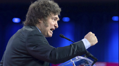 Milei lanzó la campaña libertaria en La Plata con duros insultos a Kicillof
