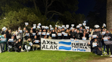 Fuerza Patria cerró la campaña distribuyendo la boleta en cada vivienda de La Plata