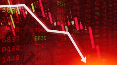 Mercados en alerta: subieron el dólar y el riesgo país, y bajaron las acciones en el Merval