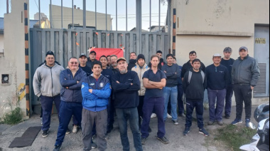 "Nuevamente nos encontramos con las puertas cerradas", denunciaron los trabajadores de Acerías Berisso SA