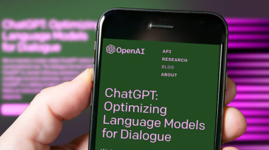 Una investigadora de La Plata analiza cómo la inteligencia artificial desafía a la enseñanza tradicional