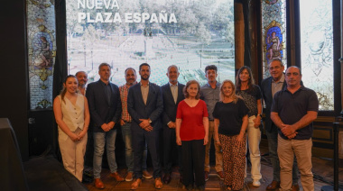 Alak encabezó la apertura de sobres para poner en valor la Plaza España de La Plata