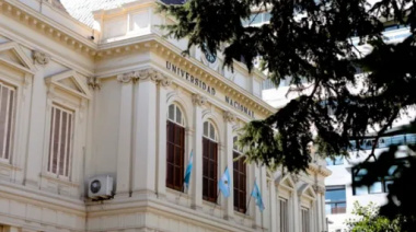 No docentes universitarios de La Plata realizan este jueves un paro de 24 horas