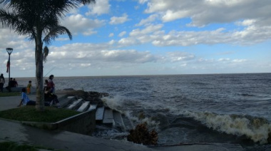 Falleció un hombre tras arrojarse al Río de La Plata en Punta Lara