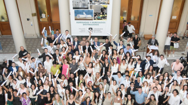 Entregaron un reconocimiento especial para los mejores promedios de la UNLP durante el ciclo lectivo 2024