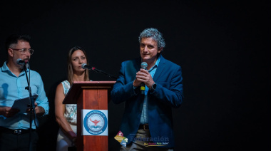 En Concordia, Bravo encabezó el acto de colación de la primera promoción de la tecnicatura en turismo