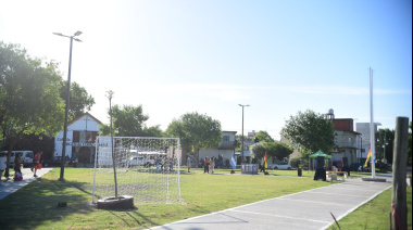 Reinauguraron la Plaza Nuestra Señora de Copacabana en Tolosa