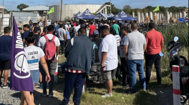 Reclaman puestos de trabajo y mejores condiciones laborales en la empresa Benito Roggio